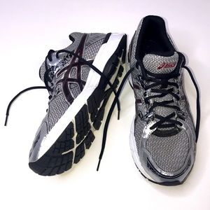 asics t5b4n